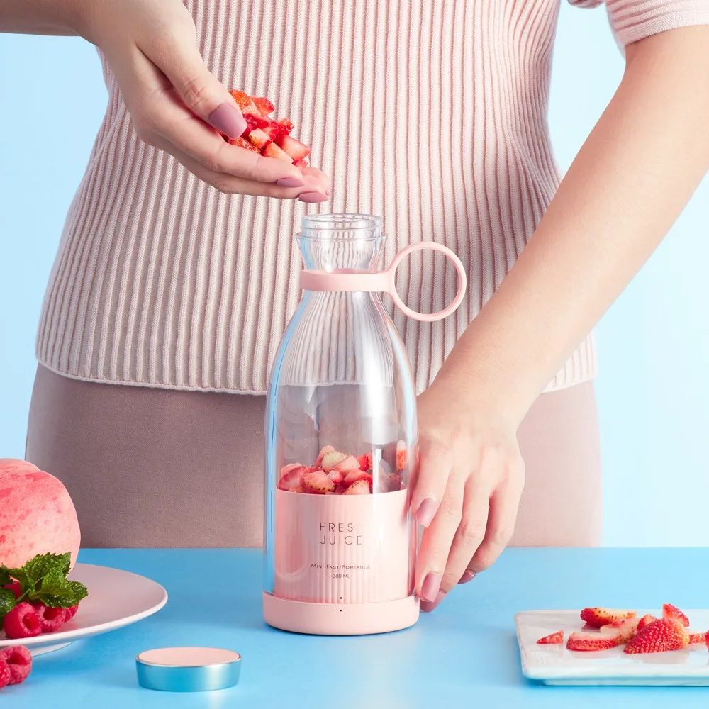 Portable And Electric Blender Bottle Juicer For Shakes And Smoothies,